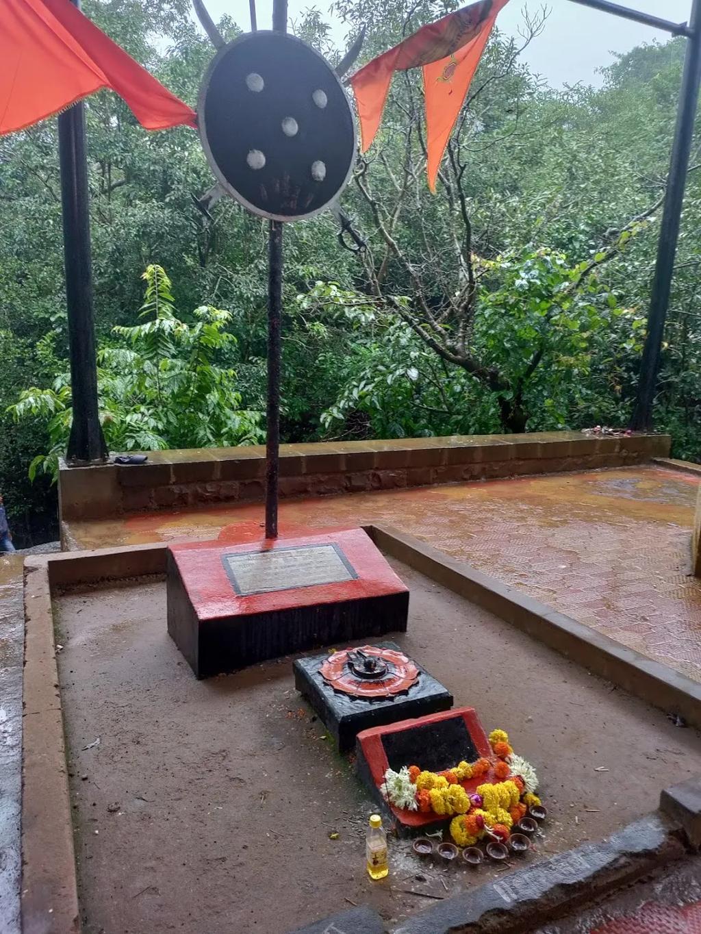 Panhala To Pawankhind Trek — photo 1