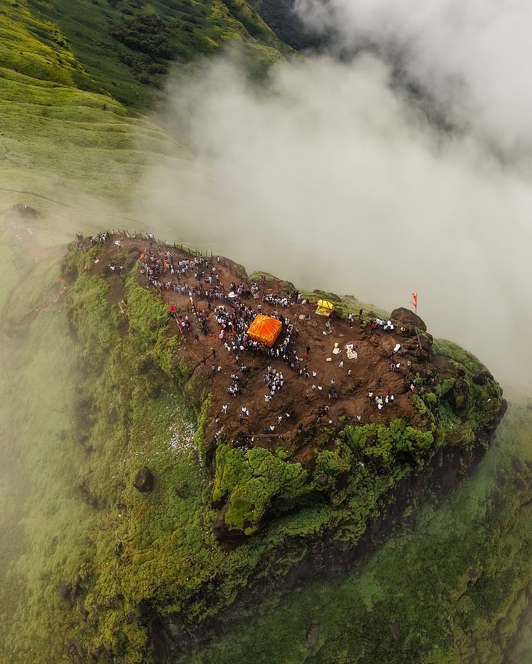 Kalsubai - Highest peak of Maharastra — photo 2